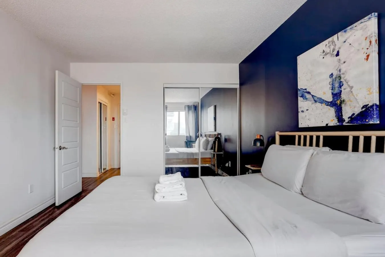 Cozy 1Br On Rene-Levesque Zn2 Apartment Montreal