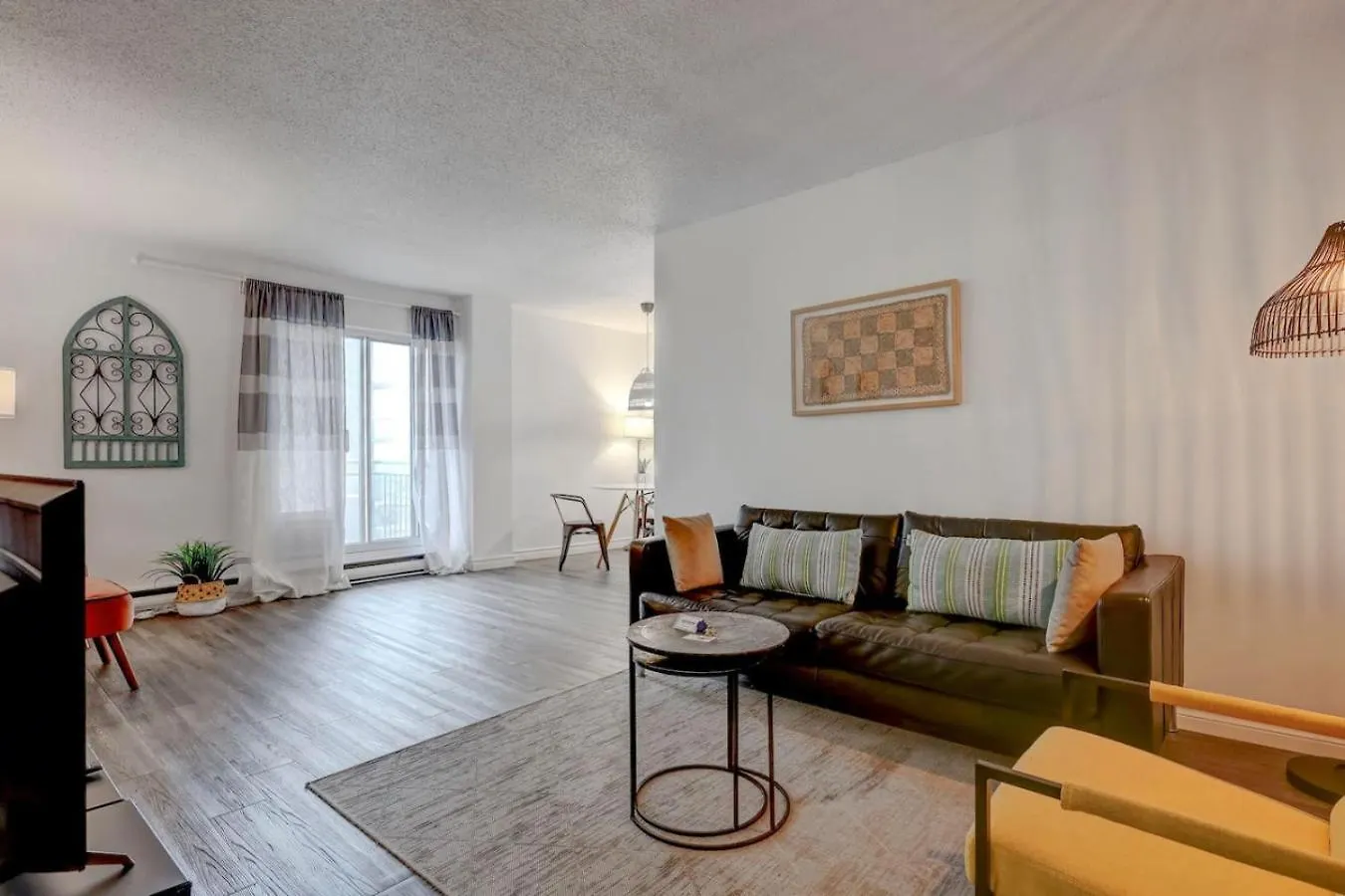 Cozy 1Br On Rene-Levesque Zn2 Apartment Montreal 0*,  Canada